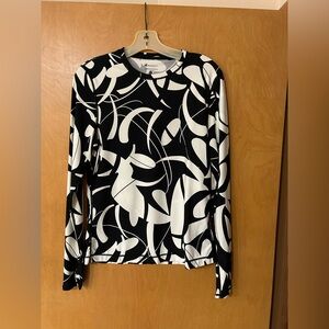 BloqUV women’s UPF 50+ sun protection top. NWT